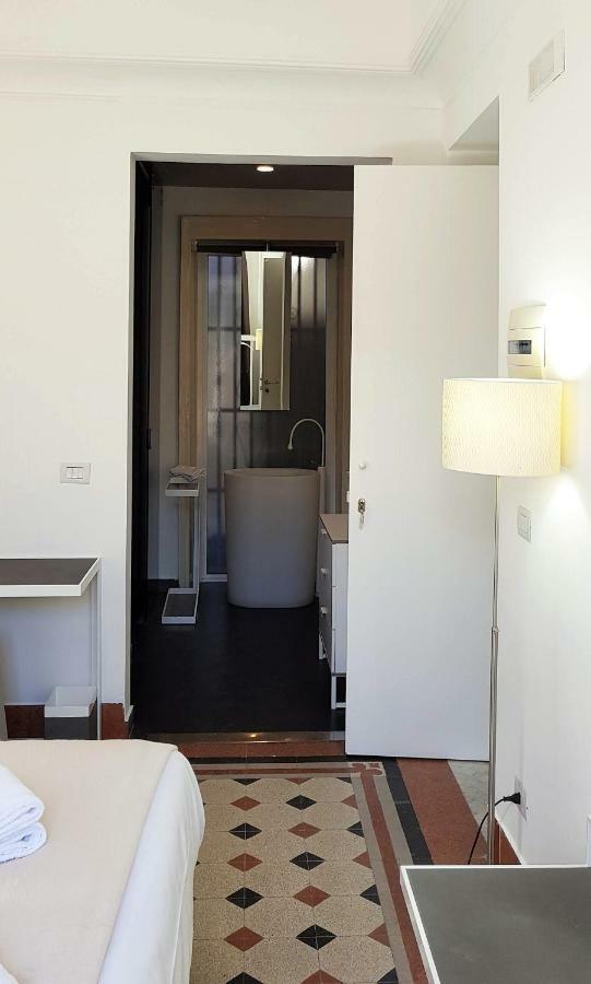 Pensión Le Stanze Di Piazza Cairoli 3*