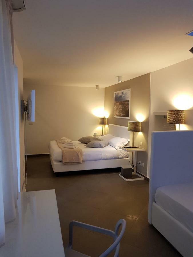 Le Stanze Di Piazza Cairoli 3*